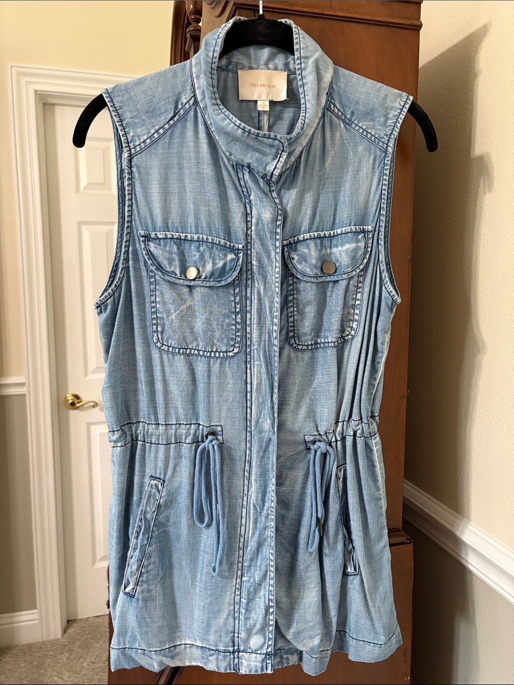 Skies Are Blue Light Wash Denim Sleeveless Cargo Utility Vest Distressing